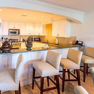 1 Bedroom Ocean View Villa